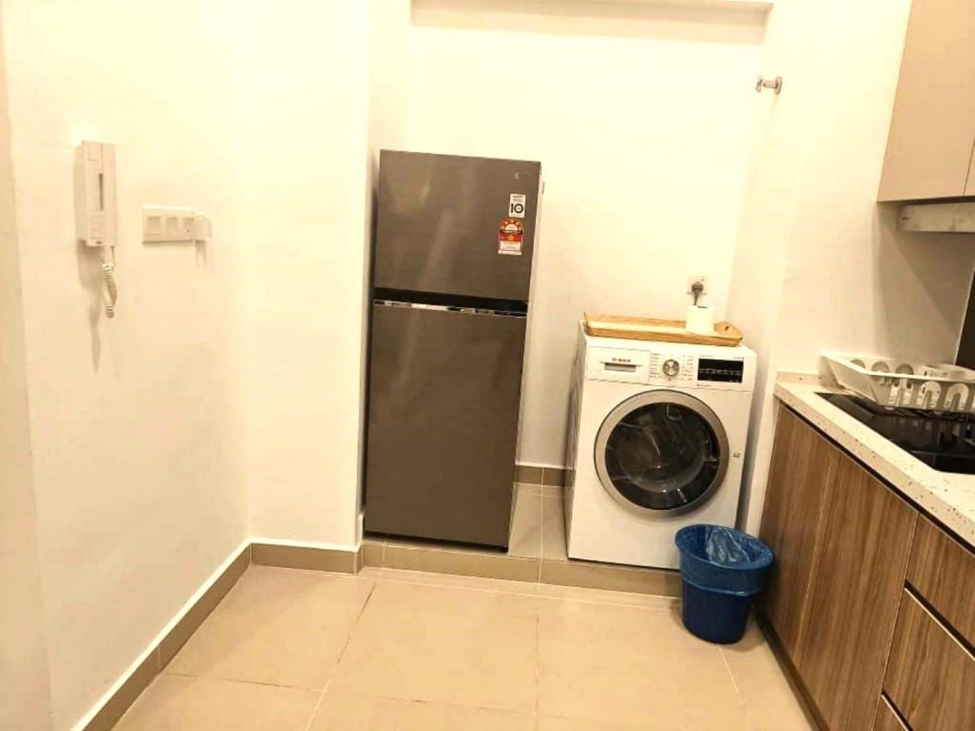 The Luxe Suites Klcc By Cozy Stay クアラルンプール エクステリア 写真