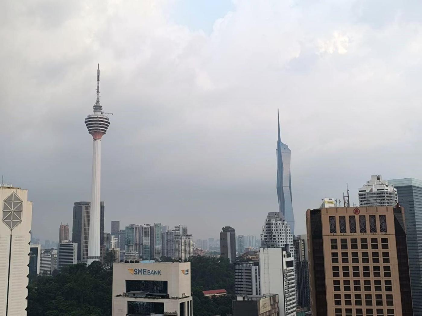 The Luxe Suites Klcc By Cozy Stay クアラルンプール エクステリア 写真