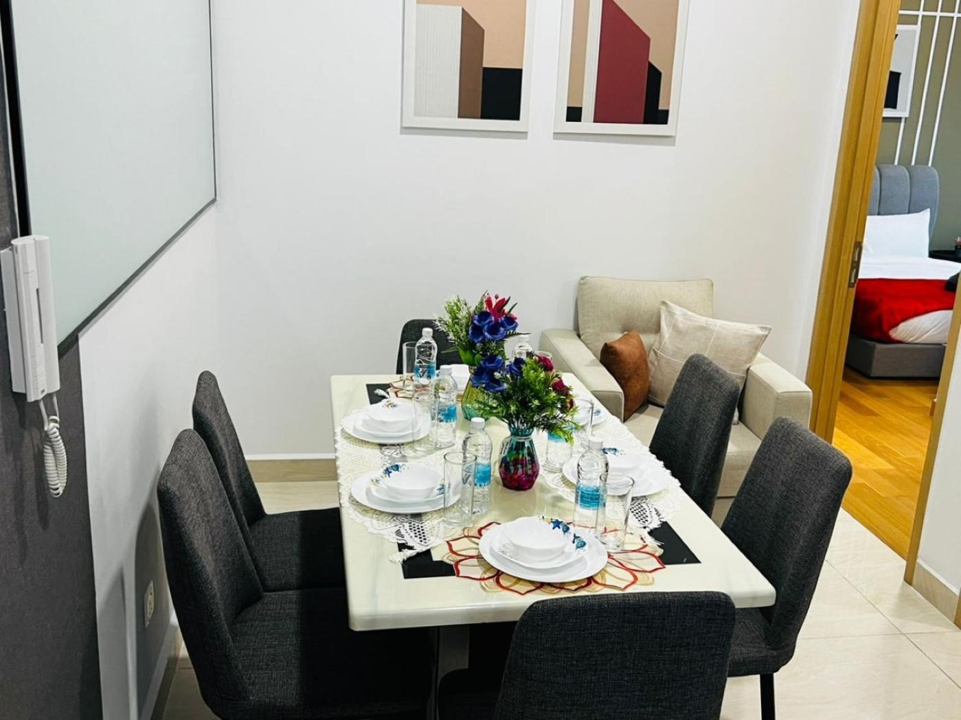 The Luxe Suites Klcc By Cozy Stay クアラルンプール エクステリア 写真