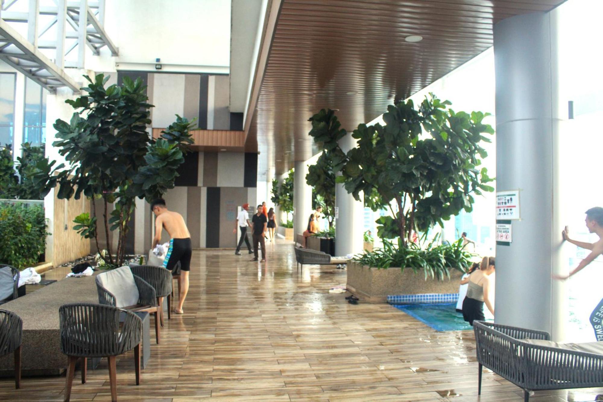 The Luxe Suites Klcc By Cozy Stay クアラルンプール エクステリア 写真