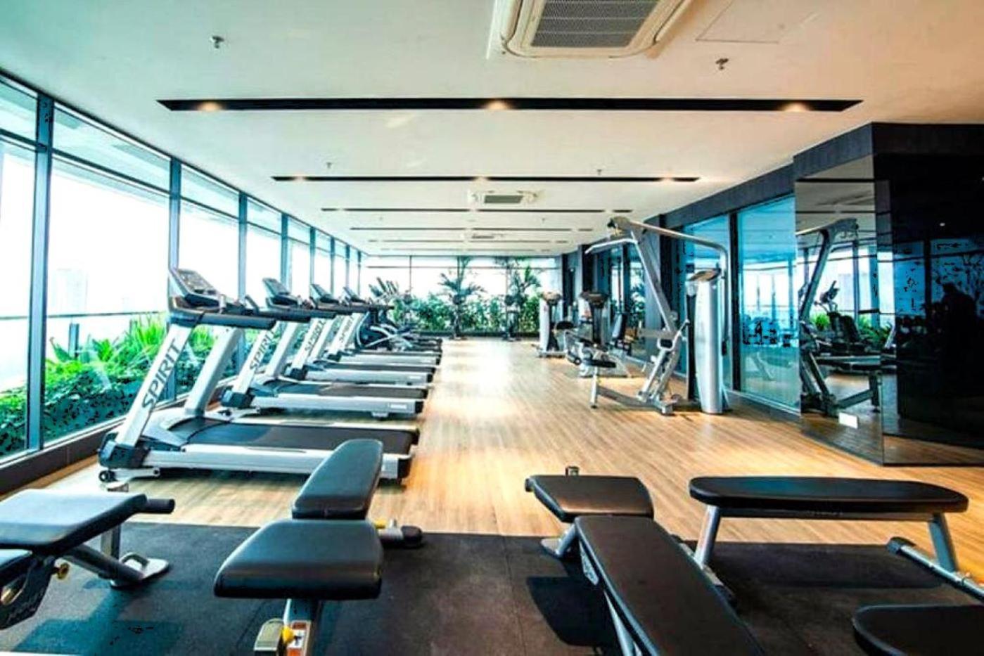 The Luxe Suites Klcc By Cozy Stay クアラルンプール エクステリア 写真